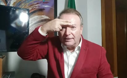 'Lo que hacía Hugo Chávez': Gilberto Lozano, líder de FRENAAA, reacciona a marcha de AMLO