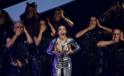 Danna Paola exorciza sus demonios con éxtasis en el Auditorio Nacional