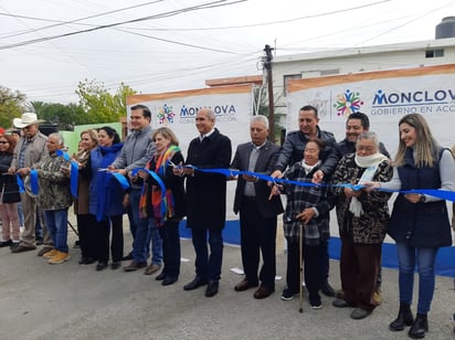 Ayuntamiento entrega obra de pavimentación en la colonia El Pueblo de Monclova