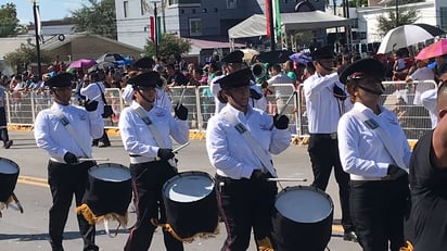 Municipio reprograma desfile para el martes por temperaturas