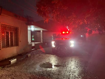 Bomberos salvan a ancianita de 90 años en Monclova