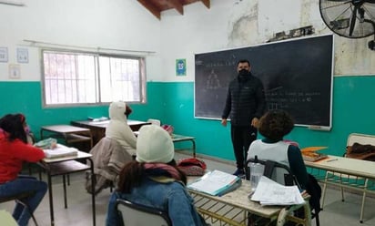 Alumnos deben de asistir a los planteles a pesar de las bajas temperaturas