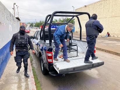 Quincuagenario fue detenido por hacer señas obscenas a mujeres en Monclova 