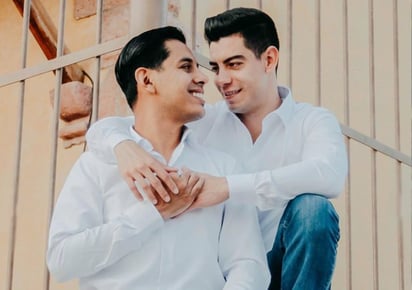 Jhonny Caz prepara boda con Jonathan Bencomo, ¿Cuándo se casan?