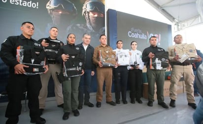 SSP Coahuila recibe certificación CALEA y equipo por 101 mdp