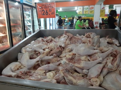 Precio del pollo comienza a bajar