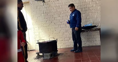 SEDU no permite la actitud del Director que ingirió alcohol en escuela 