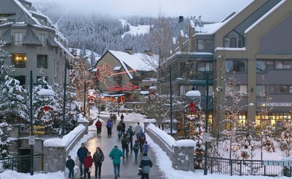 10 cosas para hacer en Whistler, el paraíso invernal de Canadá: Si has soñado con unas vacaciones invernales repletas de nieve y aventura, Whistler es tu destino ideal