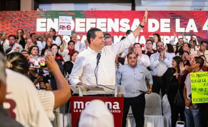 Ricardo Mejia Berdeja encabeza contingente de coahuilenses