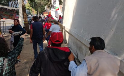 Marcha de AMLO continúa, pero algunos simpatizantes empiezan a abandonarla