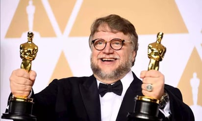 Del Toro ofrece cubrir el costo total de las estatuillas del Ariel