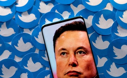 Elon Musk creará su propio celular con advertencia a Google y Apple