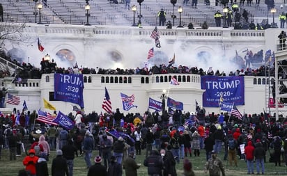 Hallan culpable de sedición a líder del asalto al Capitolio en Estados Unidos