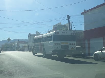 Obreros reubicados en planta  2 saturan transporte de personal