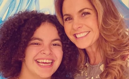 Lucerito Mijares se estrena en la actuación junto a su mamá 