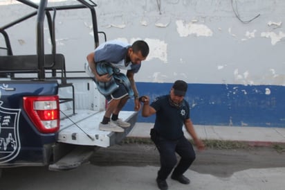 Drogadicto agrede a su familia en la colonia 21 de Marzo