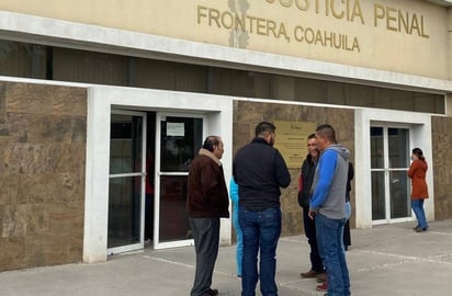 Vinculan a proceso a conductor por muerte de tres personas tras choque