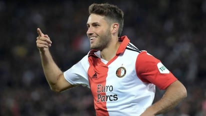 Santiago Giménez ya reporto con el Feyenoord tras descanso