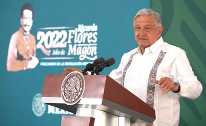 'INE viola la Constitución y la libertad de expresión', dice AMLO tras orden a Sheinbaum de deslindarse de pintas