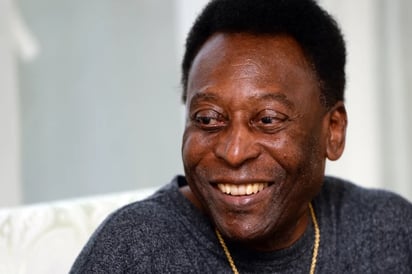 Pelé responde a los rumores de su mala salud, 'estoy fuerte'