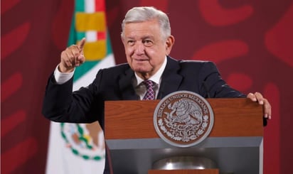 'Me sentía como jefe': AMLO revela que viajó en avión que compró el general León Trauwitz, ligado al huachicol