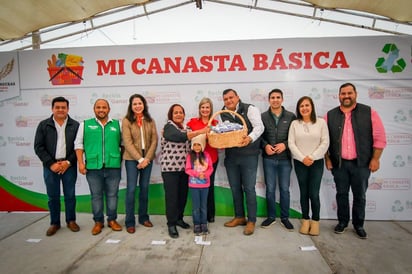 Municipio realiza última brigada del año en Lomas de Santiago