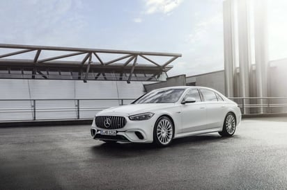 Mercedes-AMG S63 E Performance, el sedán de lujo con tecnología usada de la F1