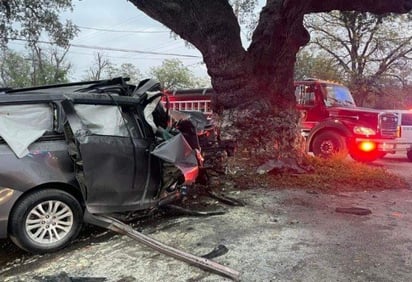 Persecución policíaca terminó en un terrible choque en Uvalde, Texas 