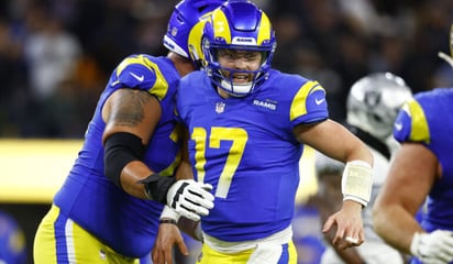 Baker Mayfield guía una remontada espectacular de los Rams sobre Raiders