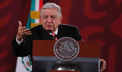 AMLO asegura que Plan B que beneficia al PT y PVEM será corregido