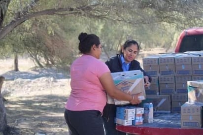 DIF Acerca a familias del sector rural de Ciénegas leche Lala