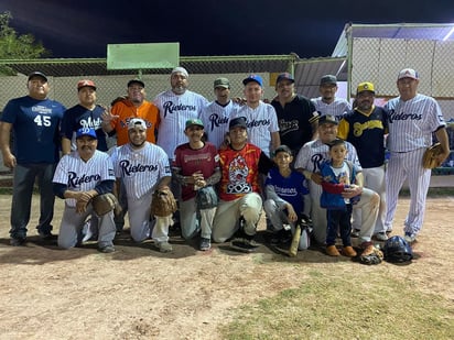 Rieleros gana el primer juego de la serie final a Blue Jays