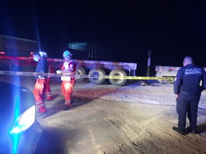 Trabajador de Metalpro muere prensado por plataformas de tráiler en Frontera 