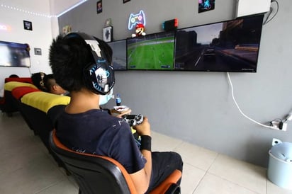 Preocupa a padres la adicción de sus hijos a los videojuegos 