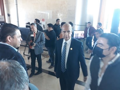 Alcalde de Monclova arriba al informe