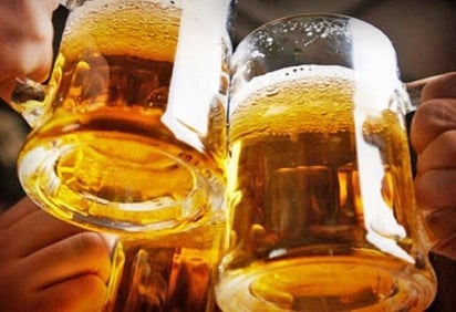 Tomar cerveza en Navidad sería más caro; aumenta entre un 8 y un 11%