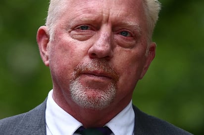 Boris Becker sale de prisión; vuelve a Alemania