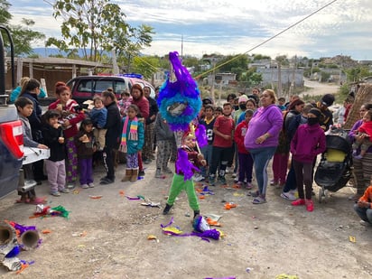 Policía Municipal lleva alegría a los niños monclovenses