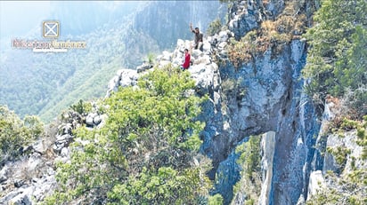 El Puente de Dios: ¡Un camino sólo para los más aventureros! 