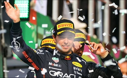 Checo Pérez tiene la clave para vencer a Max Verstappen y asegura que prefiere ser 'el ministro de ataque'