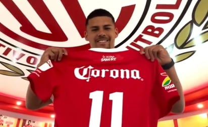 Toluca hace oficial la llegada de Maxi Araujo