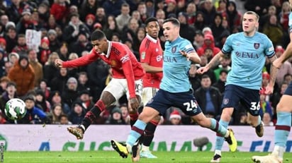 Manchester United elimina a Burnley y pasa a Cuartos