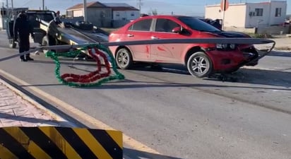 Accidente vial en el libramiento Mar Muerto