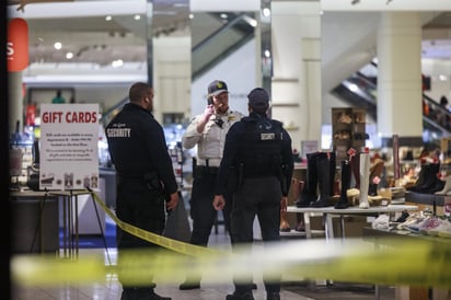 Tiroteo en centro comercial de EU dejó un joven muerto; jugadores de la NFL estaban en el lugar