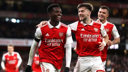 Arsenal mantiene el liderato de la Premier League tras remontarle al West Ham