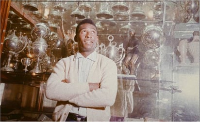 Pelé, el 'Rey' de los romances