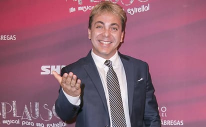 La extraña foto de Cristian Castro que está dando de qué hablar