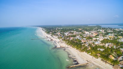 Hoteleros de Holbox registran lleno total a vísperas del 2023