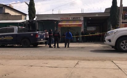 Muere madre junto con sus tres hijos intoxicados dentro de una pollería en Toluca