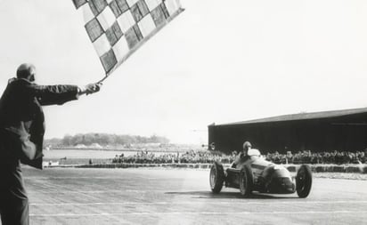 Así se refrescaban los pilotos de F1 en los años 60